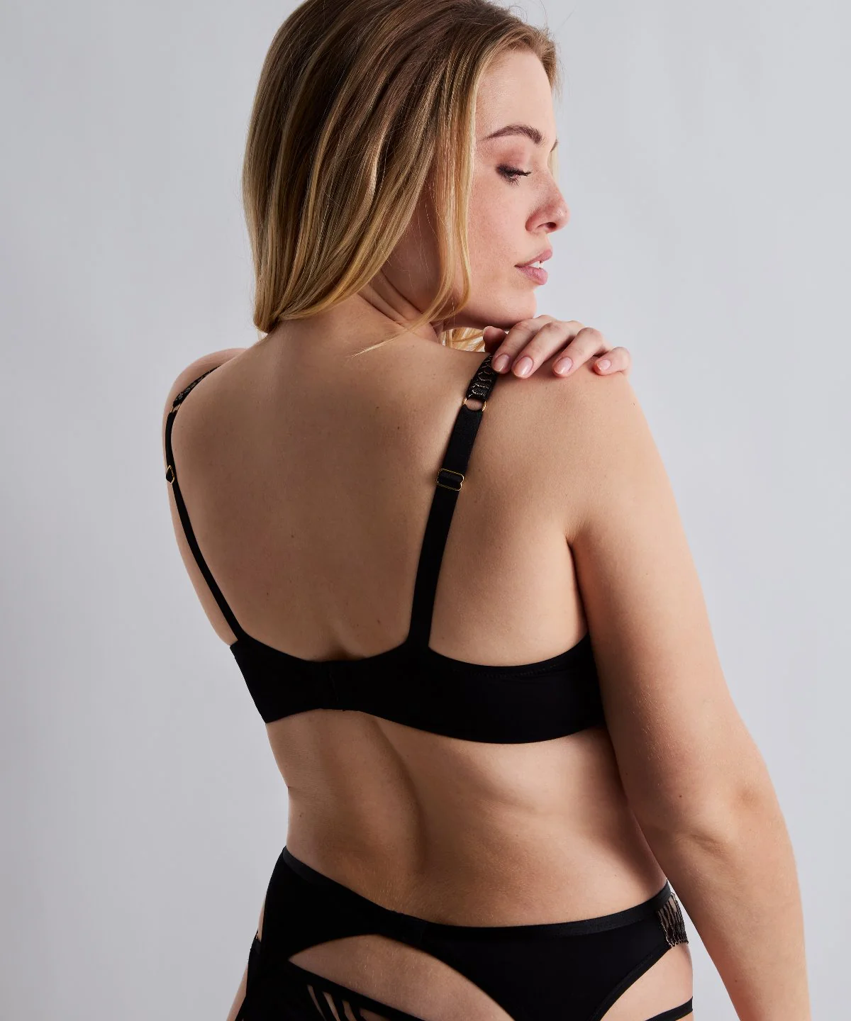 Voodoo Kiss Soutien-gorge Corbeille avec armatures Millenium Black - Image 4